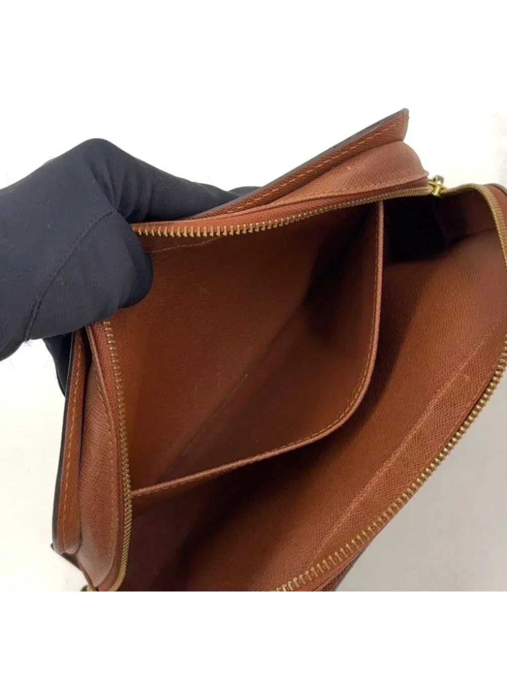 Louis Vuitton Orsay Monogram Leather Brown Light Clutch Gold